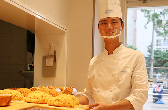 新東方優(yōu)秀畢業(yè)生鐘武生