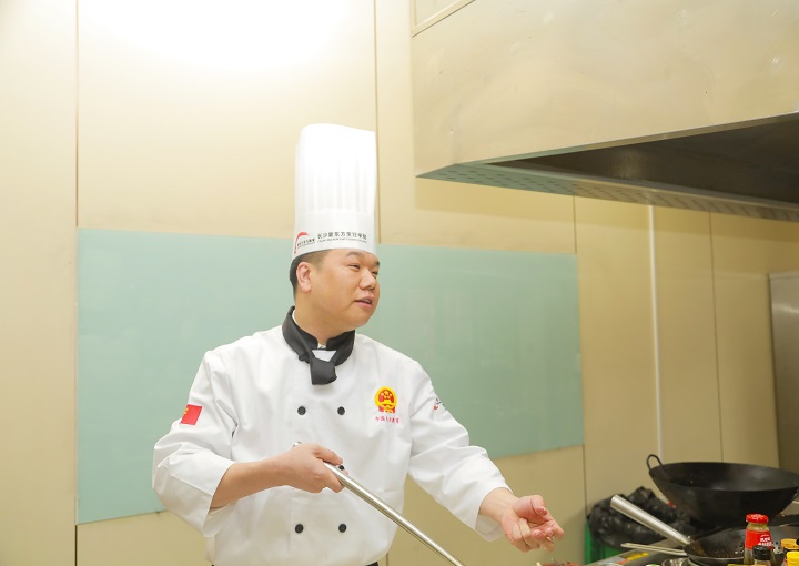 隆華國(guó)際大酒店行政總廚