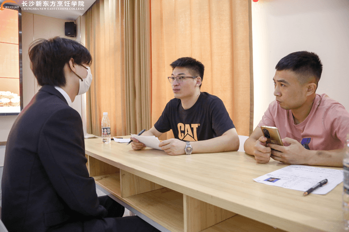 辣可可-長沙新東方專場招聘會