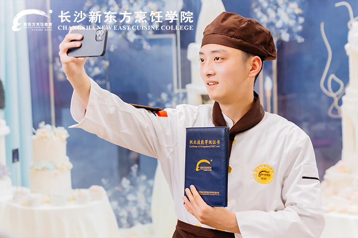 ���c(di��n)