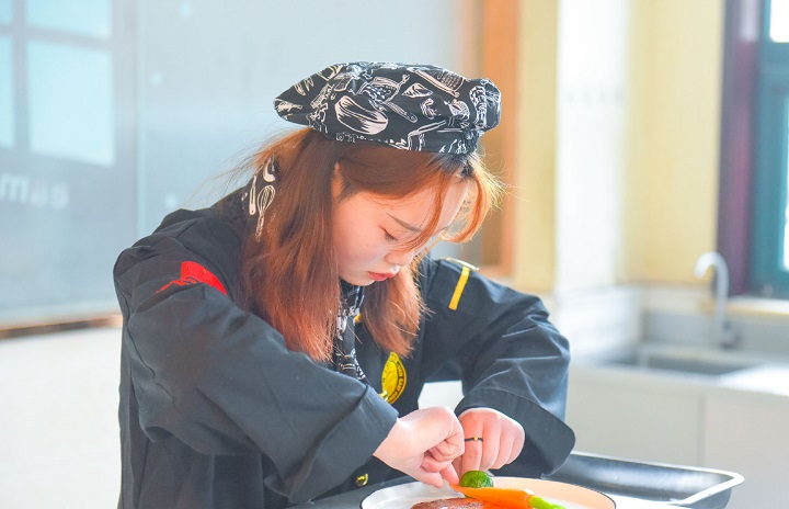 ʮ�����qŮ�������x��