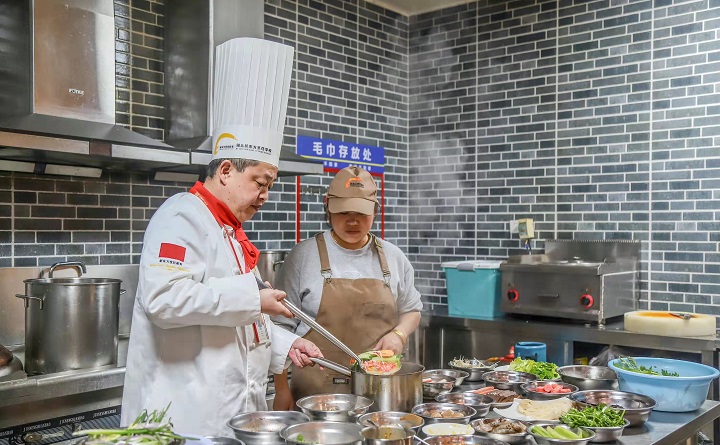 �Lɳ�|����W(xu��)У�����Ӗ(x��n)