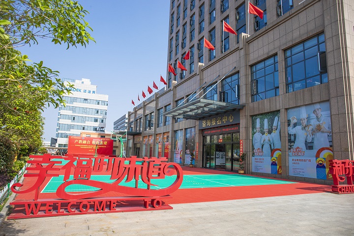 長沙新東方大師進校園活動