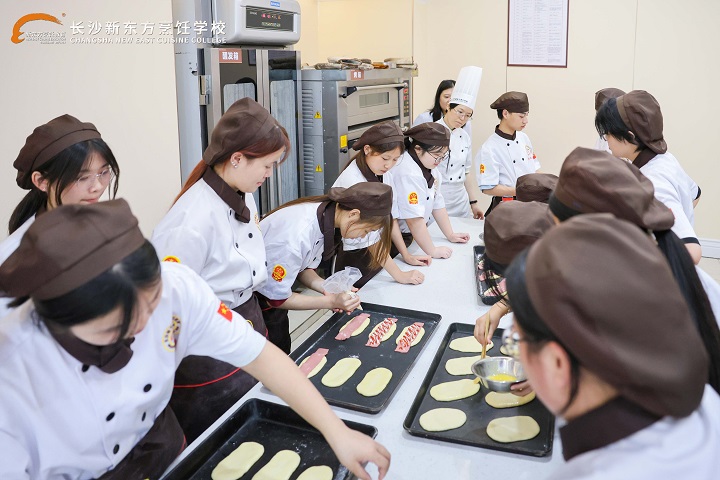 名師進(jìn)校園