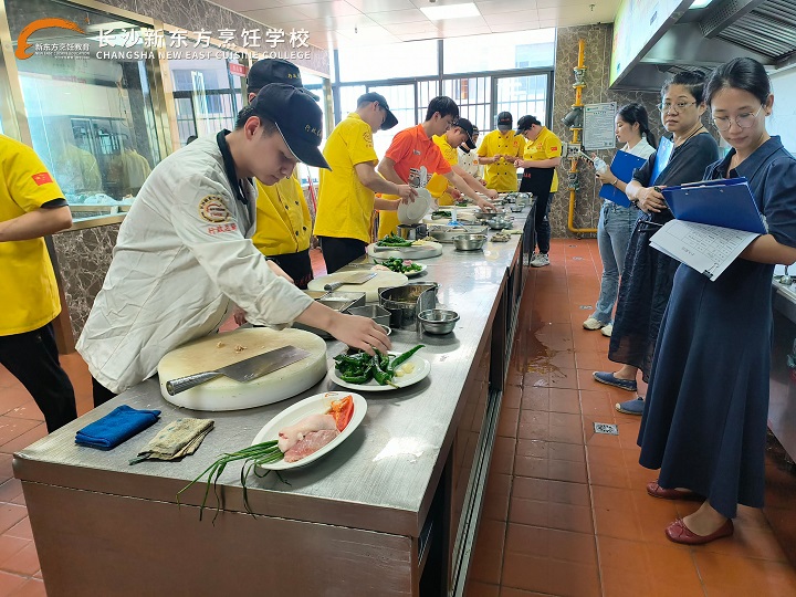 模擬招聘會(huì)