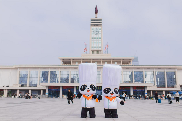 ��؈�N���L