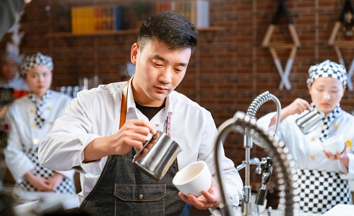 零基礎(chǔ)小白在長(zhǎng)沙新東方學(xué)咖啡能學(xué)到什么