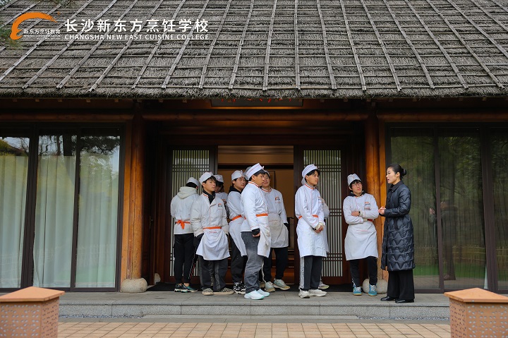 職業(yè)學(xué)校