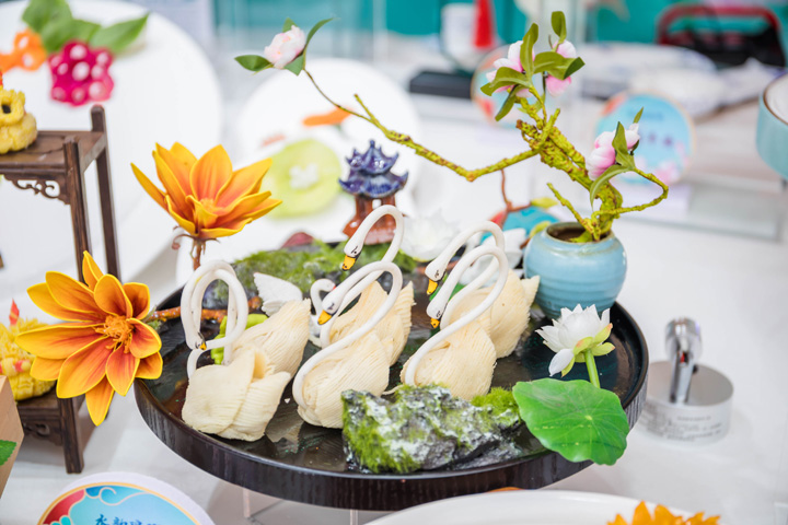 半自動(dòng)化的餐廳的未來(lái)發(fā)展趨勢(shì)