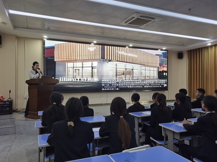 西點招聘會現(xiàn)場