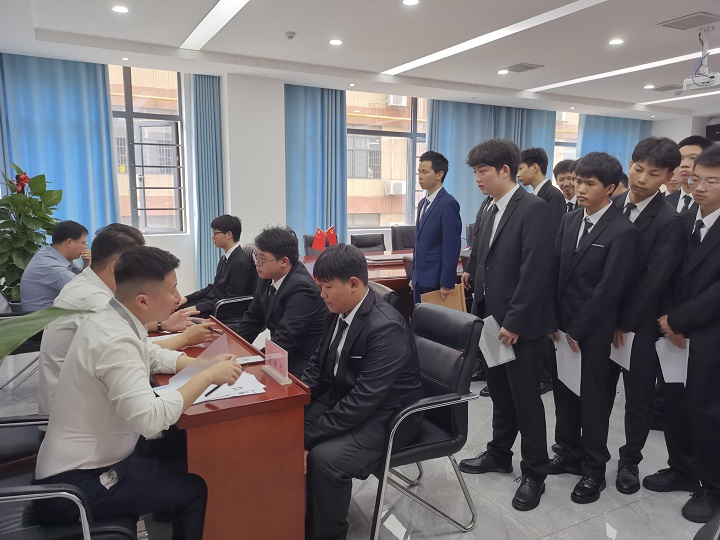 長沙新東方烹飪學校專場面試招聘會