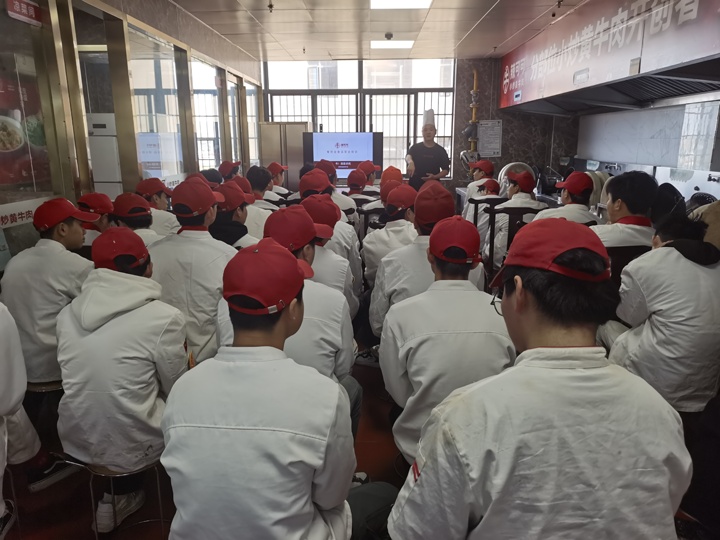 湖南東方高技技工學(xué)校與深圳辣可可聯(lián)合開展訂單班人才培養(yǎng)