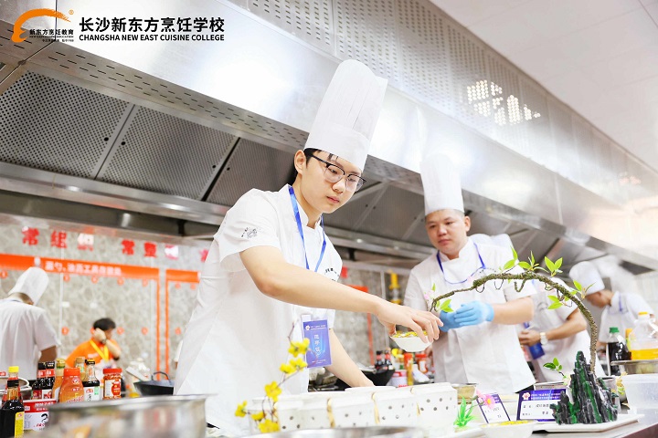 初高中生成績不好學(xué)廚師