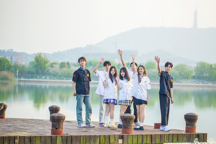 初中/高中生免試入學